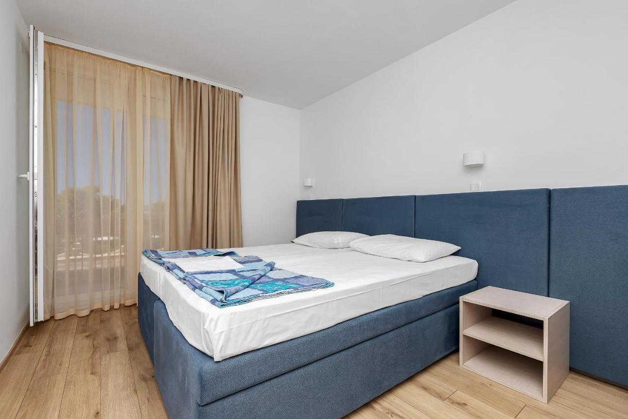 Hotel Alem Baška Voda Eksteriør bilde